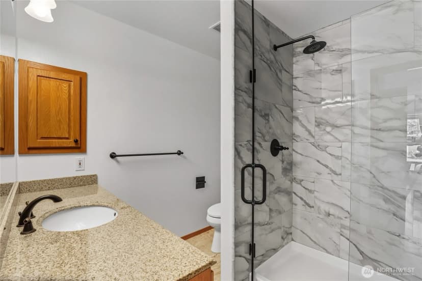 Property photo for 9656 Sandy Isle Lane Nw, Silverdale photo 17