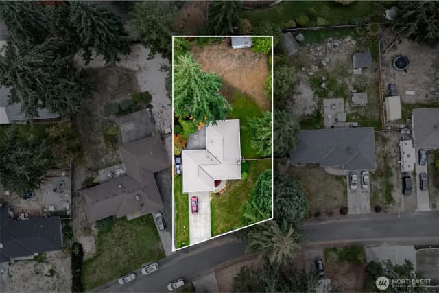 Property photo for 6009 119th Street Sw, Lakewood photo 3