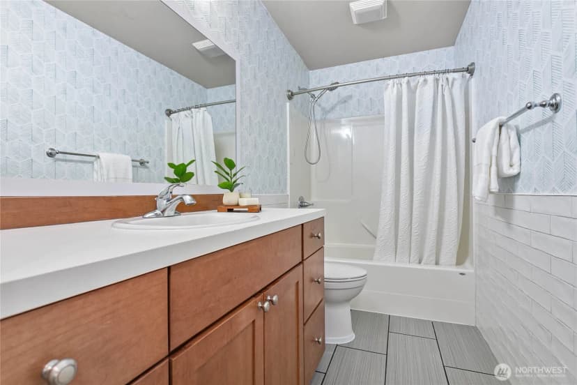 Property photo for 1689 Aaron Drive, Lynden photo 22
