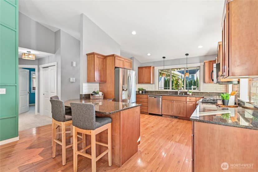 Property photo for 1689 Aaron Drive, Lynden photo 8