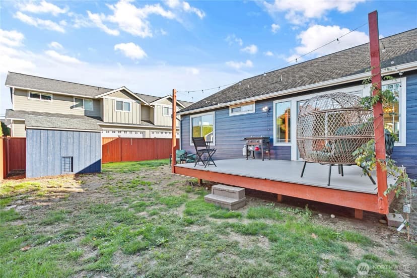 Property photo for 1689 Aaron Drive, Lynden photo 26