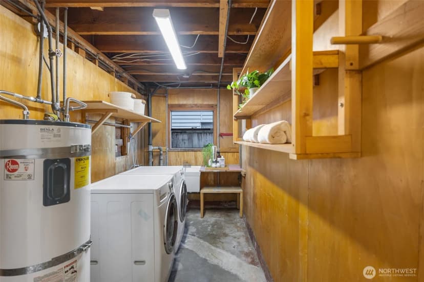 Property photo for 5716 38th Ave Ne, Seattle photo 32