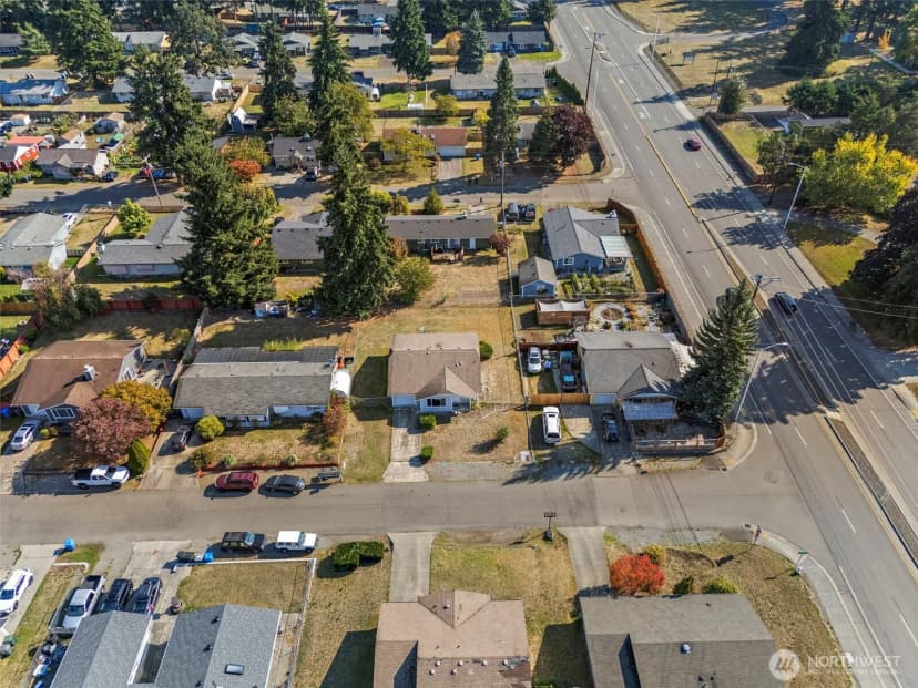 Property photo for 17513 6th Ave Court E, Spanaway photo 29