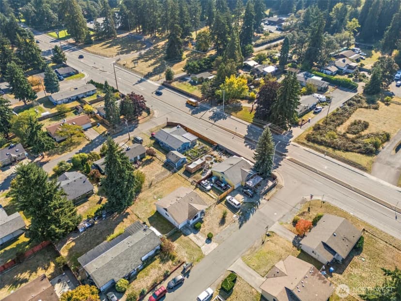 Property photo for 17513 6th Ave Court E, Spanaway photo 31