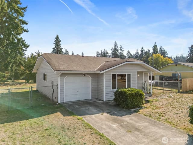 Property photo for 17513 6th Ave Court E, Spanaway