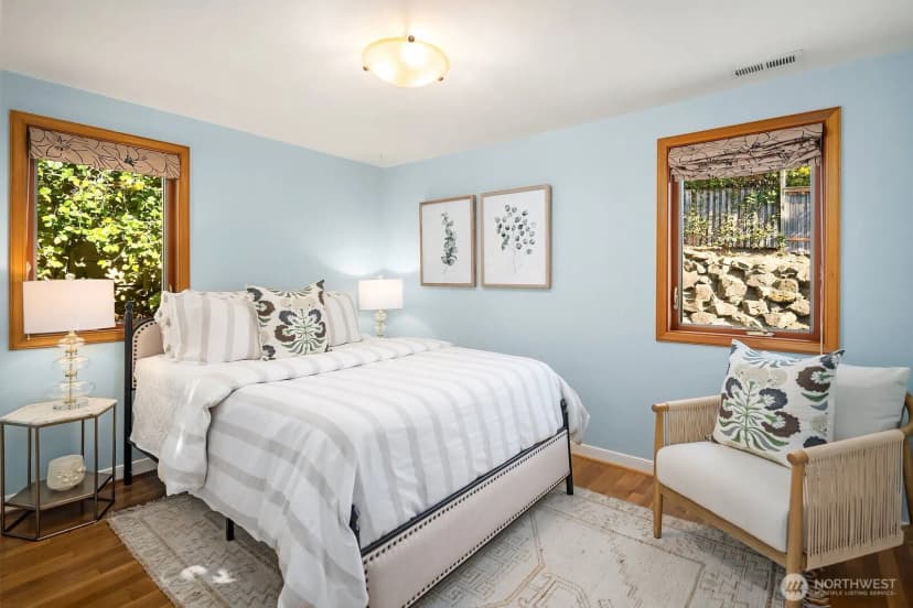 Property photo for 5606 59th Avenue Ne, Seattle photo 14