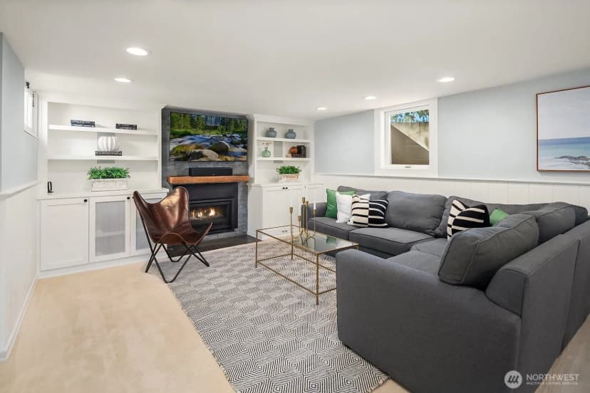 Property photo for 5606 59th Avenue Ne, Seattle photo 16