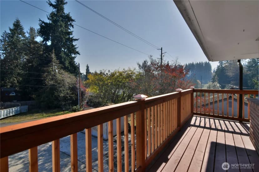 Property photo for 1824 74th Street Se, Everett photo 8