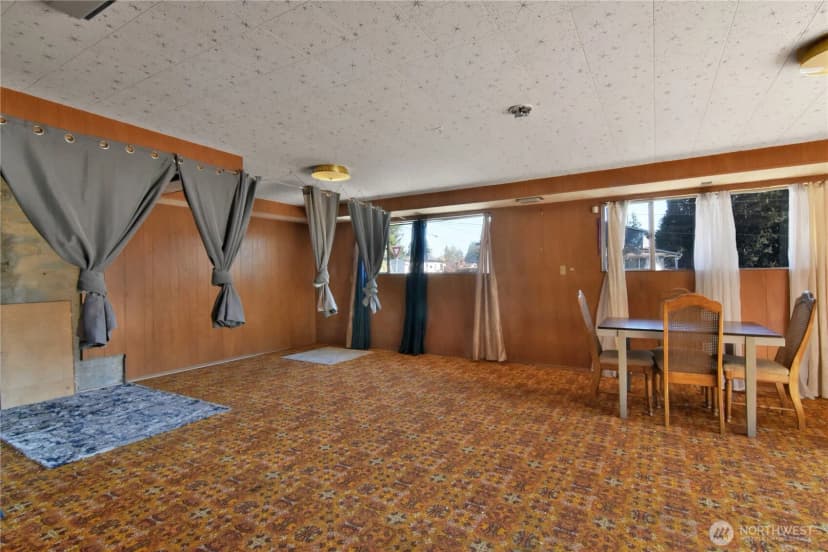 Property photo for 1824 74th Street Se, Everett photo 21