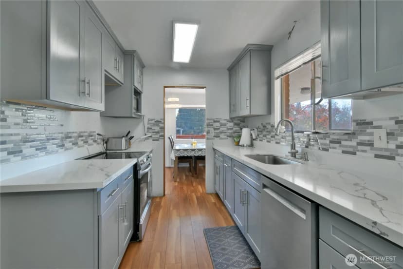 Property photo for 1824 74th Street Se, Everett photo 13