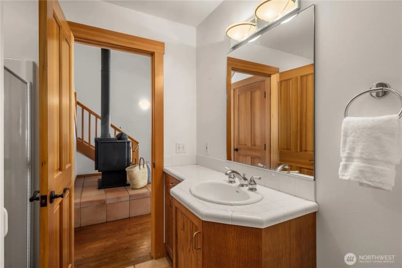 Property photo for 14433 Silven Avenue Ne, Bainbridge Island photo 16