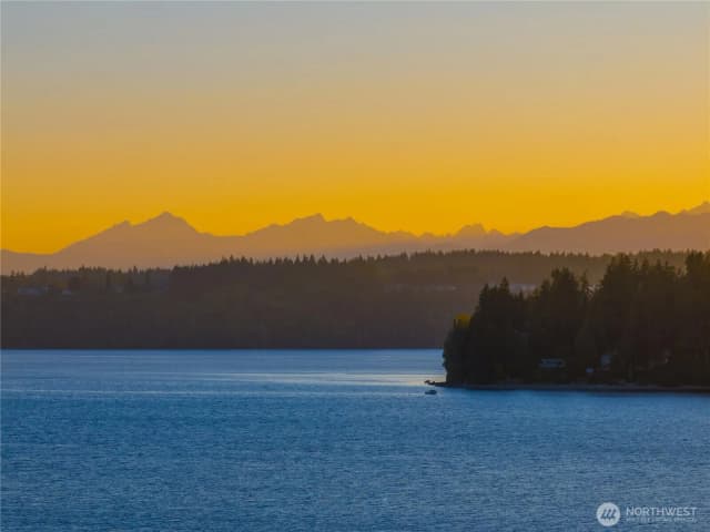 Property photo for 14433 Silven Avenue Ne, Bainbridge Island