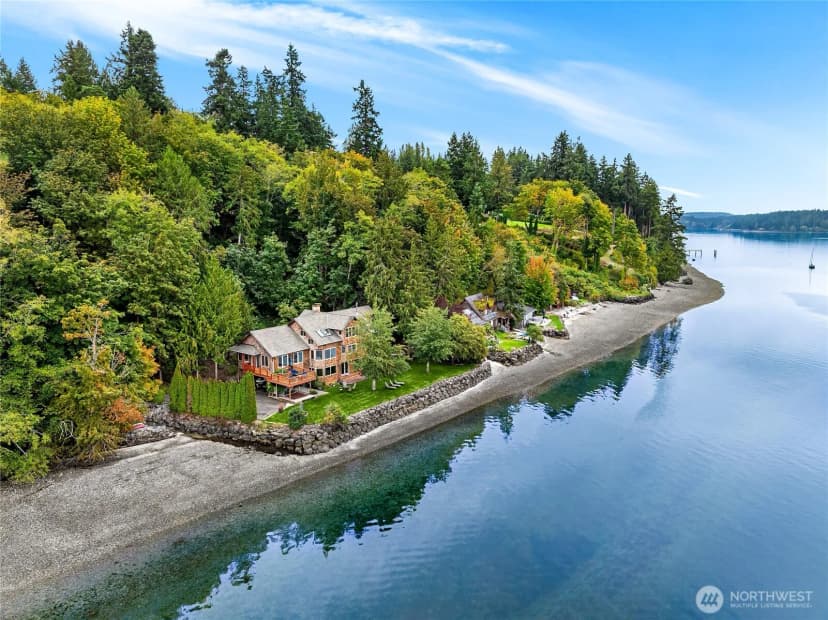 Property photo for 14433 Silven Avenue Ne, Bainbridge Island photo 2