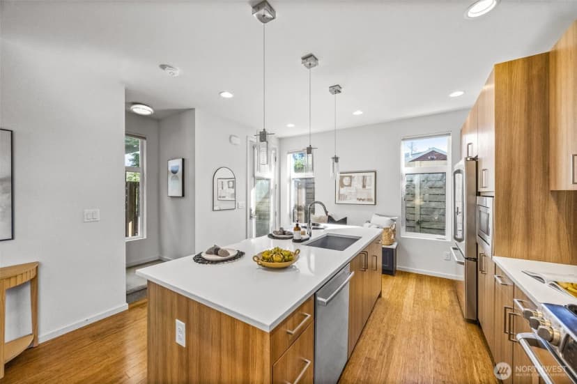 Property photo for 2245 Nw 64th Street, Seattle photo 6