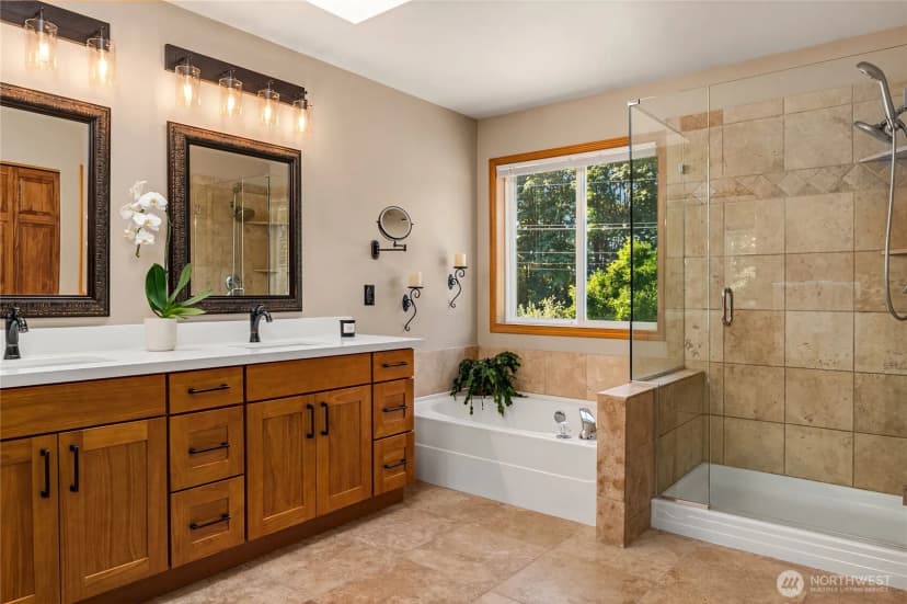 Property photo for 4085 325th Avenue Ne, Carnation photo 23