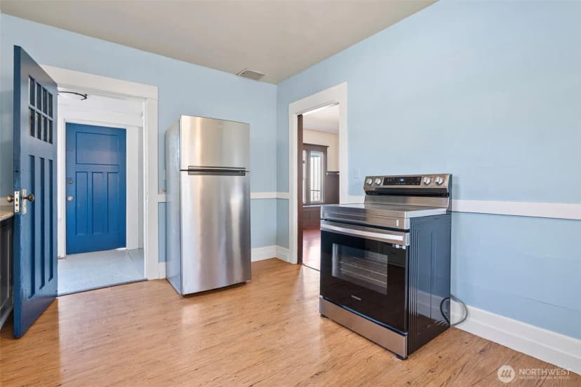 Property photo for 4512 S M Street, Tacoma photo 8