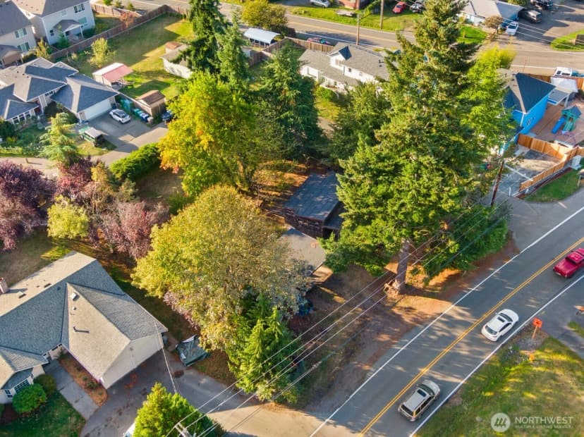 Property photo for 20822 20822 Damson Rd, Lynnwood photo 9