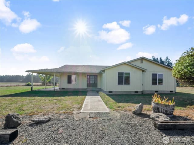 Property photo for 219 Jones Road, Winlock photo 2
