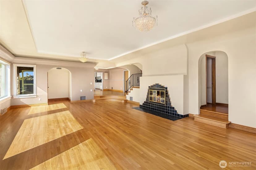 Property photo for 4801 Hyada Boulevard Ne, Tacoma photo 4