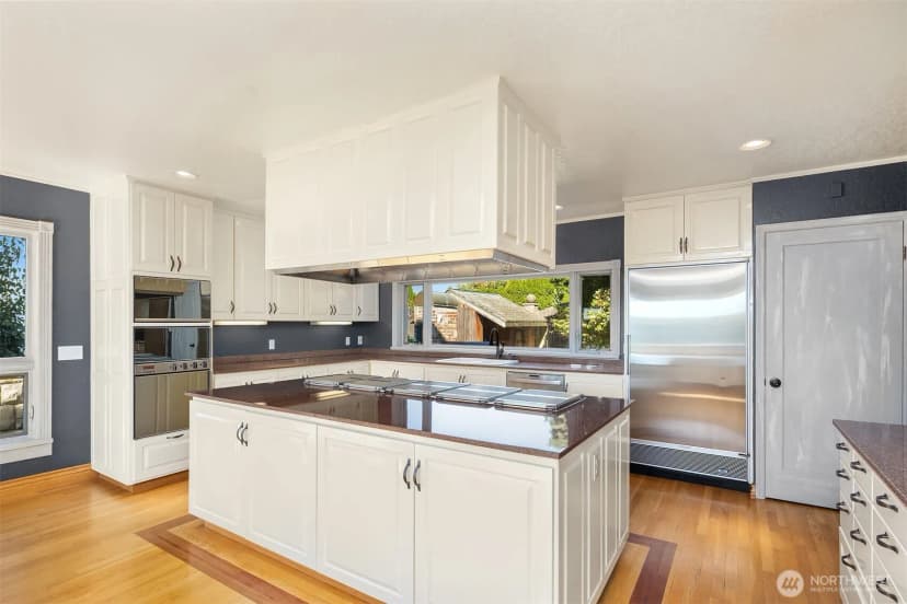 Property photo for 4801 Hyada Boulevard Ne, Tacoma photo 10