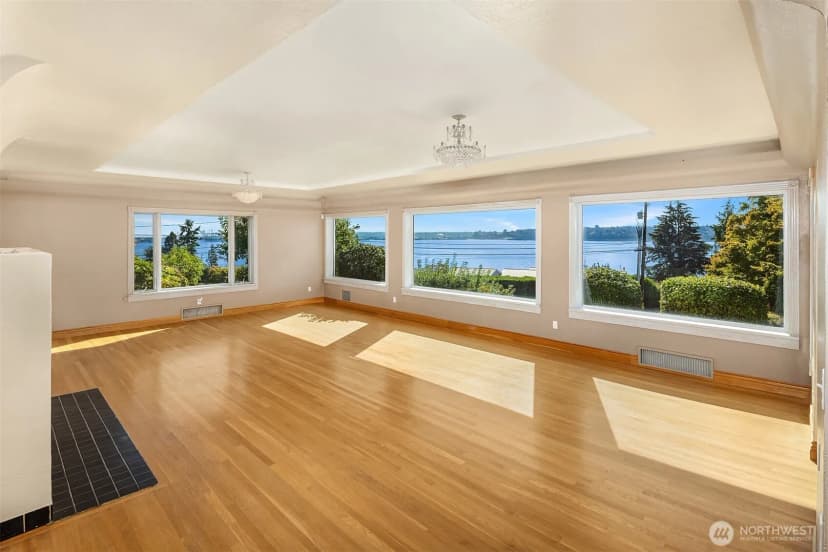 Property photo for 4801 Hyada Boulevard Ne, Tacoma photo 6