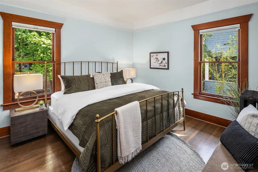 Property photo for 1418 33rd Avenue, Seattle photo 14