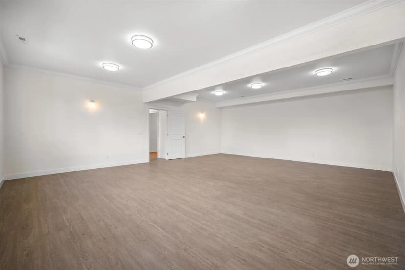 Property photo for 2612 Birch Street, Bellingham photo 33
