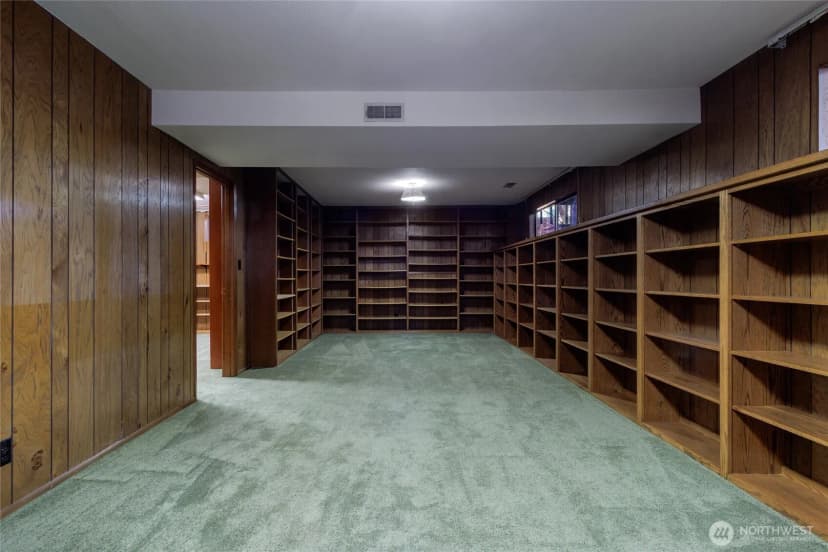 Property photo for 31 Ne Tremont Drive, College Place photo 16