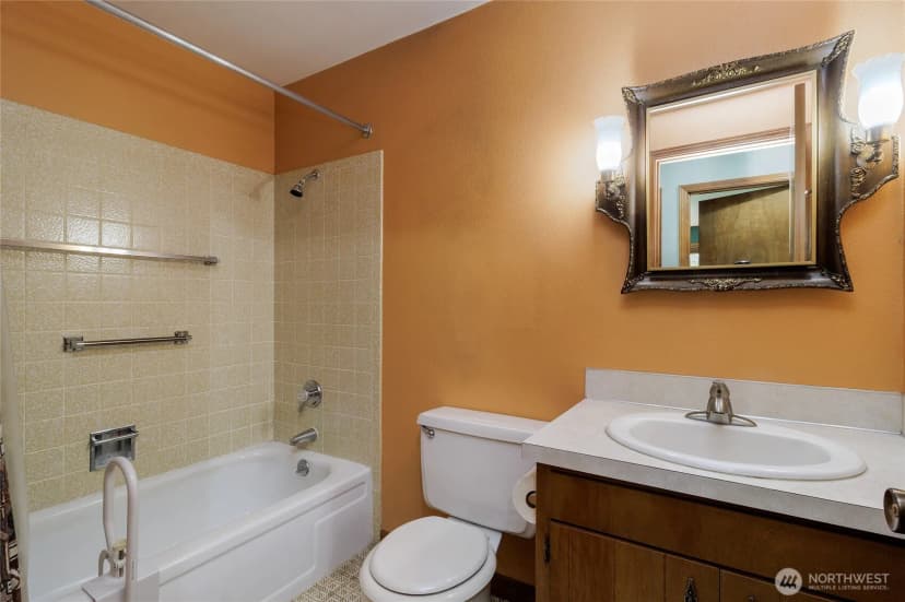 Property photo for 31 Ne Tremont Drive, College Place photo 9