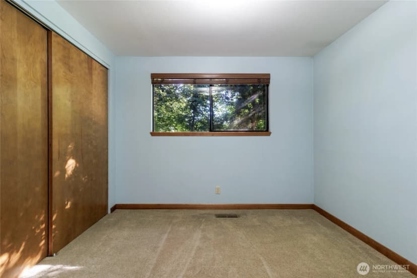 Property photo for 31 Ne Tremont Drive, College Place photo 11