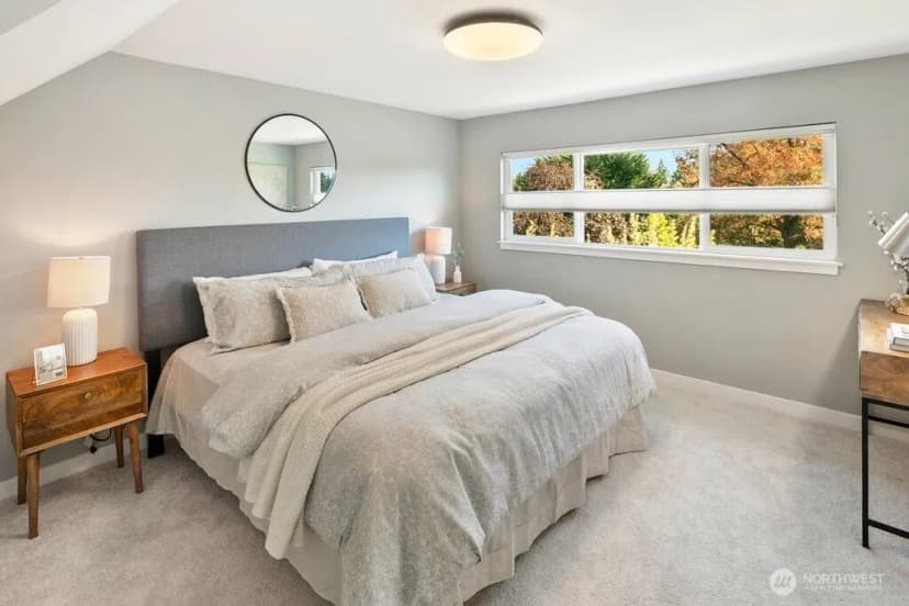 Property photo for 11056 11th Avenue Sw, Seattle photo 13