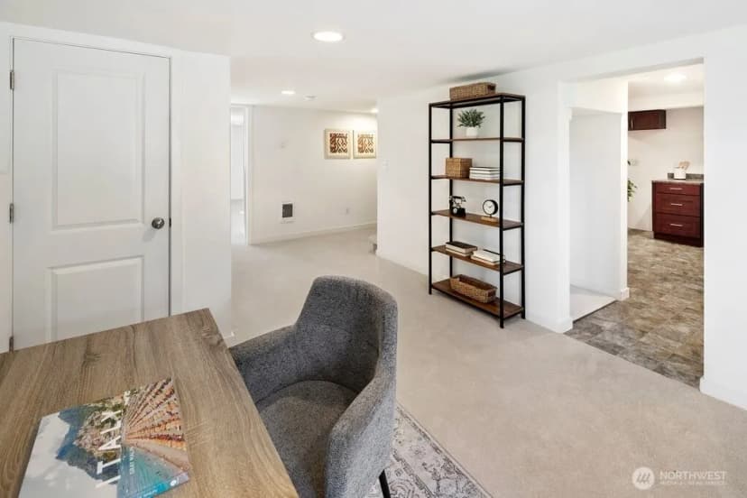 Property photo for 11056 11th Avenue Sw, Seattle photo 23