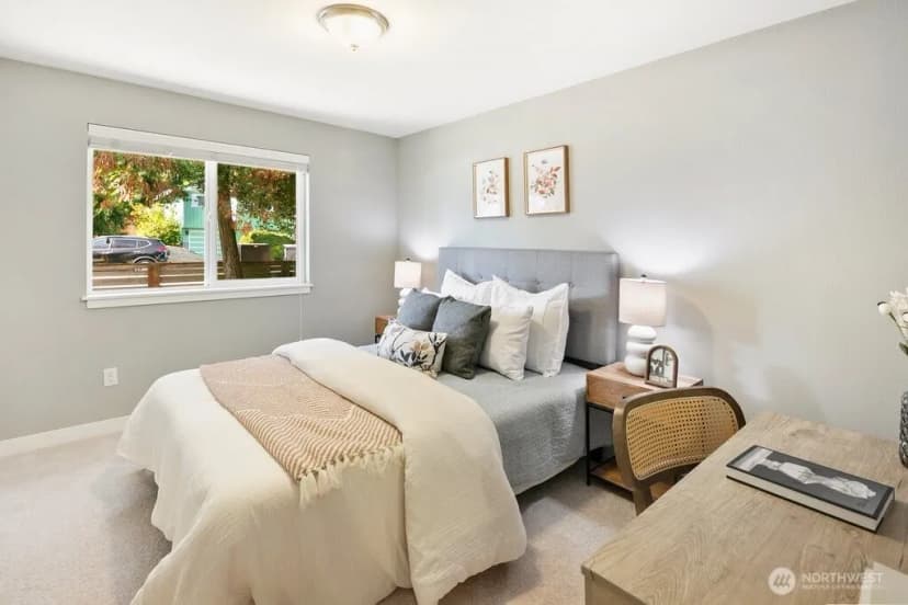 Property photo for 11056 11th Avenue Sw, Seattle photo 9