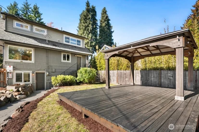 Property photo for 11056 11th Avenue Sw, Seattle photo 34