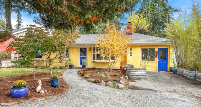 Property photo for 16720 North Park Avenue N, Shoreline