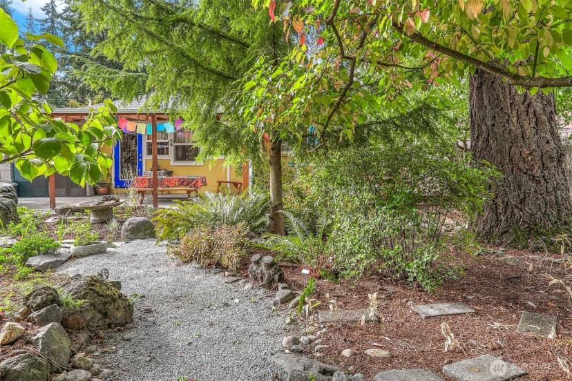 Property photo for 16720 North Park Avenue N, Shoreline photo 35