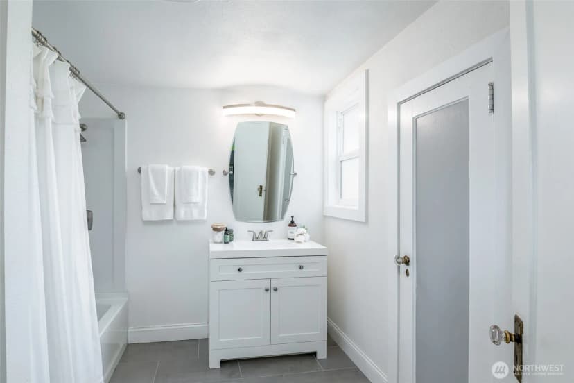 Property photo for 4020 S Asotin Street, Tacoma photo 20