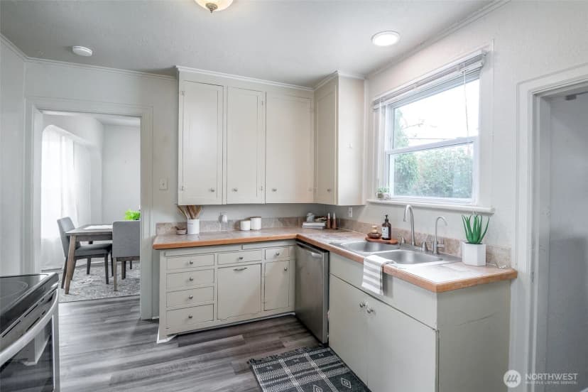 Property photo for 4020 S Asotin Street, Tacoma photo 15