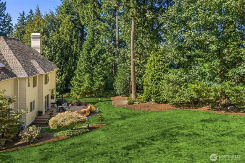 Property photo for 9920 197 Court Ne, Redmond photo 39