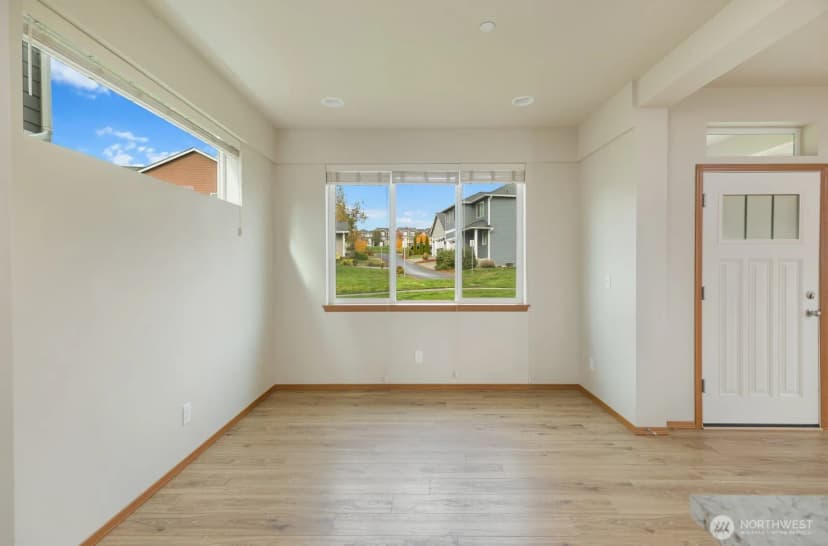 Property photo for 2383 Yulan Walk, Bremerton photo 27