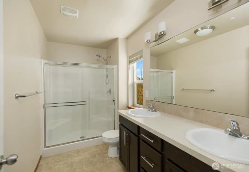 Property photo for 2383 Yulan Walk, Bremerton photo 34