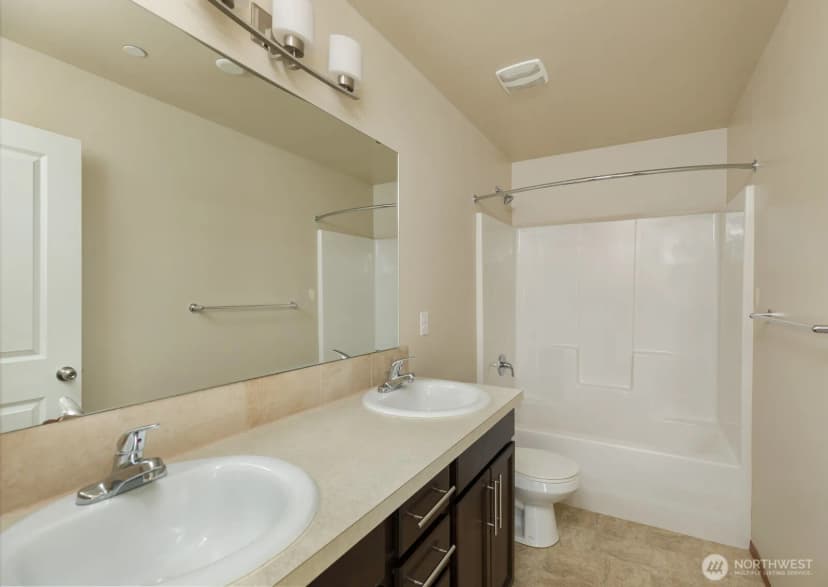Property photo for 2383 Yulan Walk, Bremerton photo 35