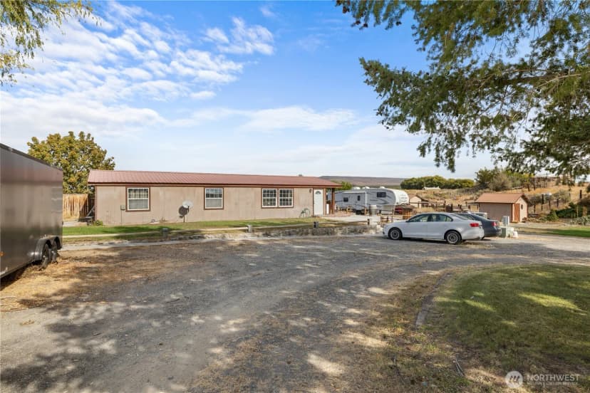 Property photo for 20842 Rd 24.7 Sw, Mattawa photo 38