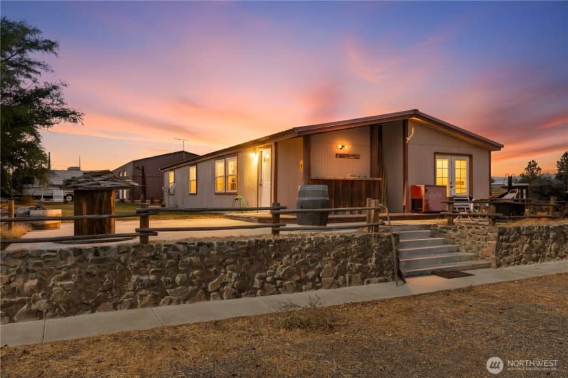 Property photo for 20842 Rd 24.7 Sw, Mattawa