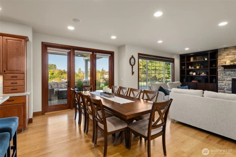 Property photo for 10516 40th Avenue E, Tacoma photo 11
