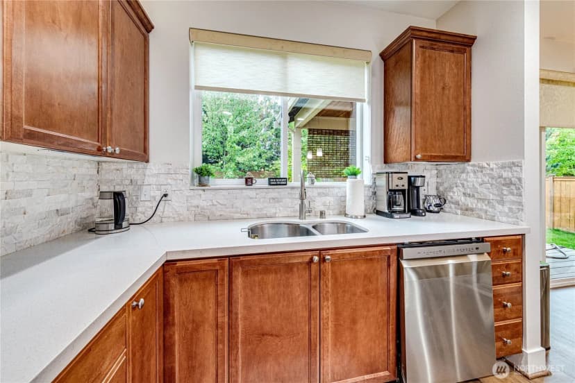 Property photo for 4766 Arbors Circle, Mukilteo photo 16