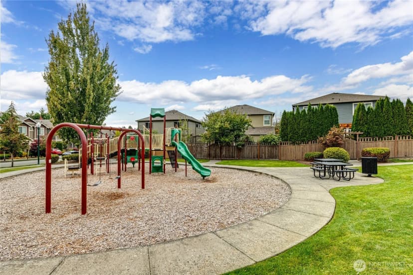 Property photo for 4766 Arbors Circle, Mukilteo photo 36