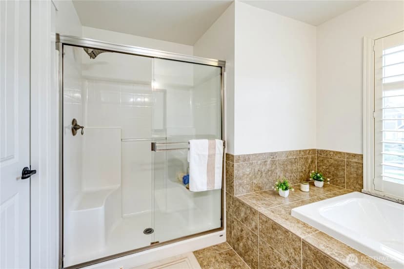 Property photo for 4766 Arbors Circle, Mukilteo photo 22