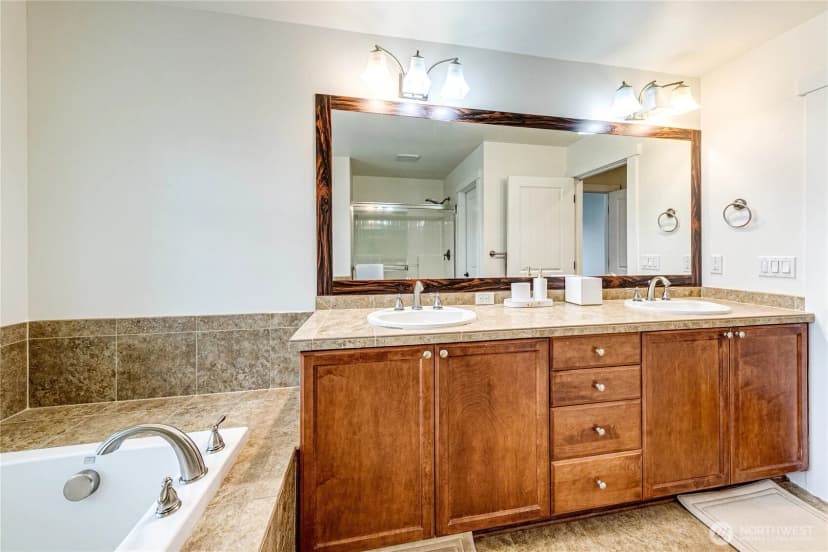 Property photo for 4766 Arbors Circle, Mukilteo photo 21