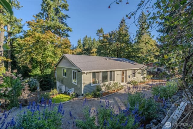 Property photo for 3212 View Drive Nw, Bremerton
